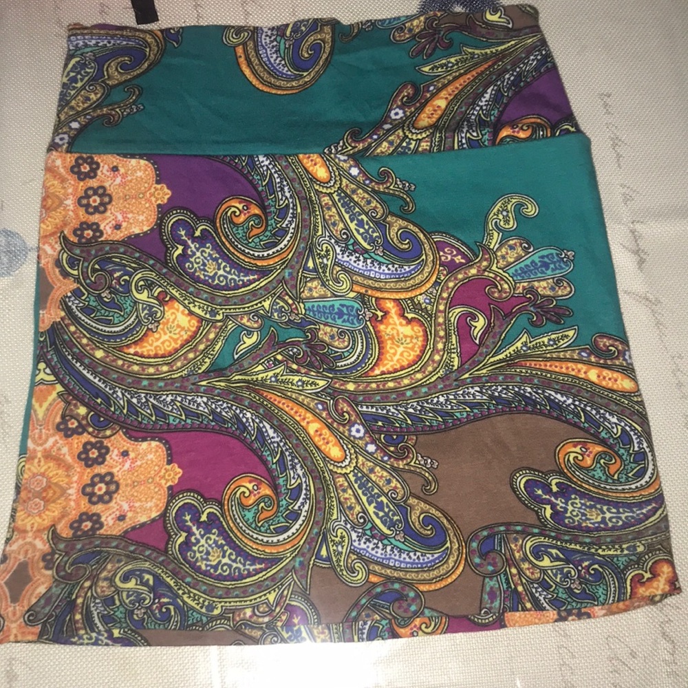 Pencil skirt